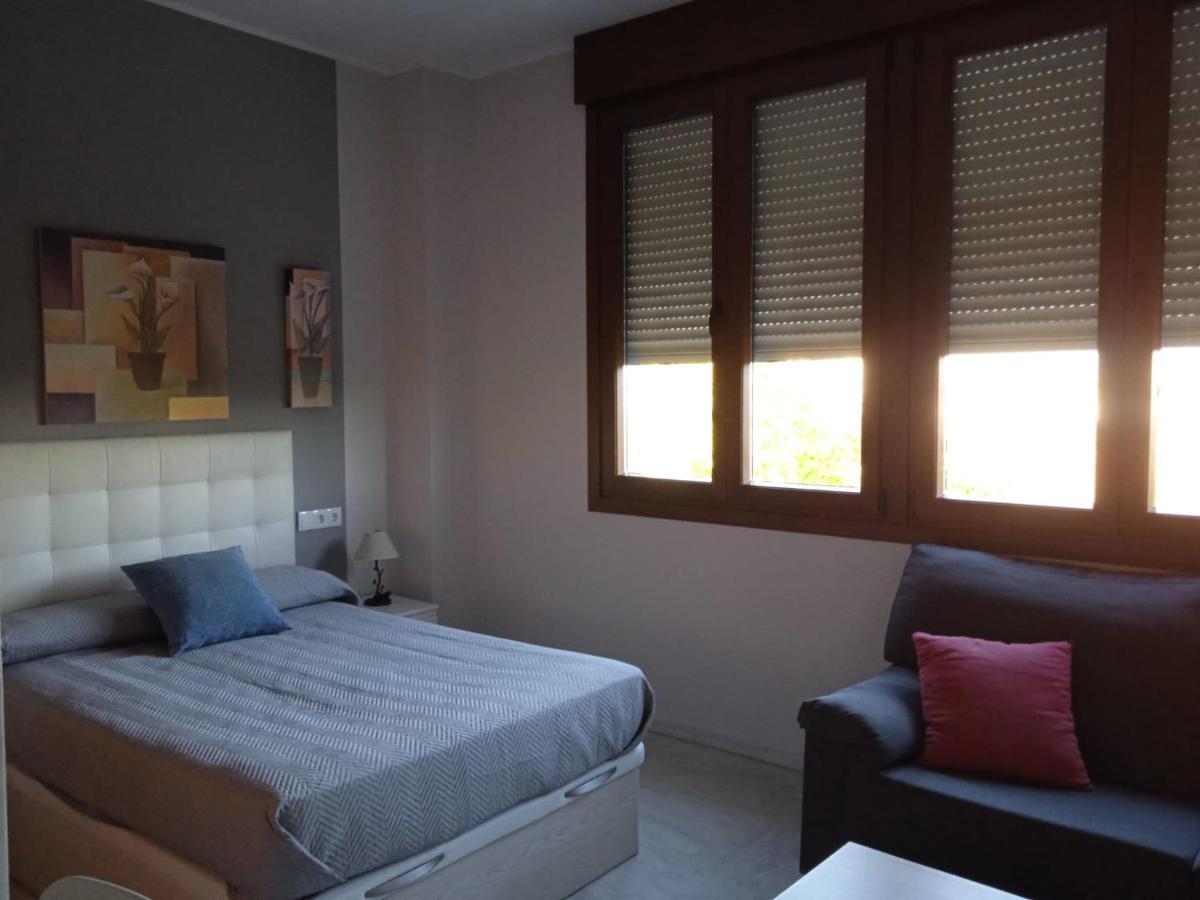 Estudio Fibes-Lux Sevilla Exteriör bild